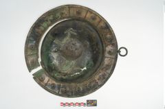 Foto von Bronzebreitrandschüssel (NHMW-PRAE-051245)